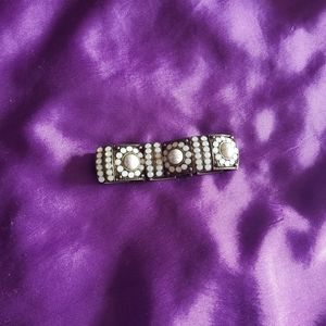 White stone chunky bracelet